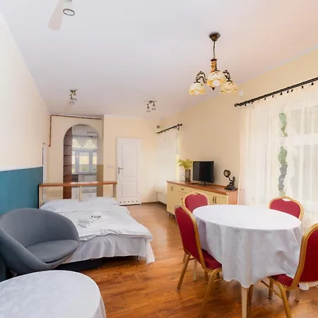 Apartment Airport Spacious Wroclaw